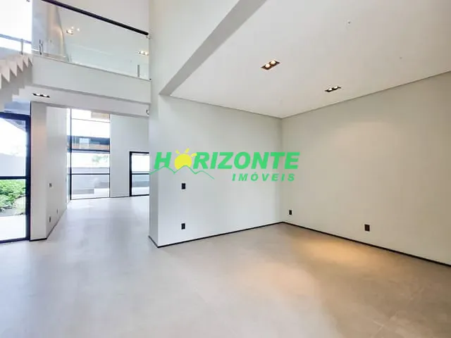 Casa com 525m² 5 quartos e 6 banheiros, à venda, no bairro urbanova em São José dos Campos