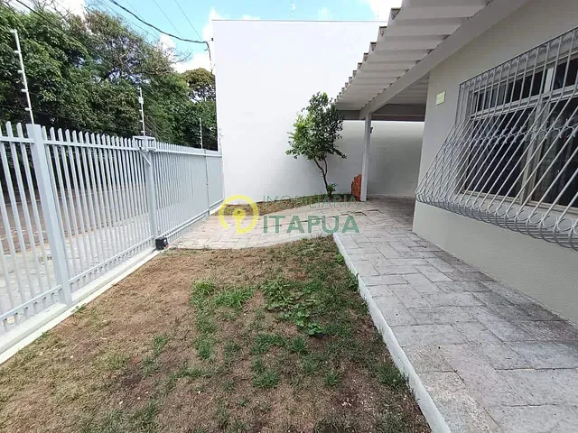 Casa com 340m² 5 quartos e 3 banheiros, à venda, no bairro Quebec em Londrina
