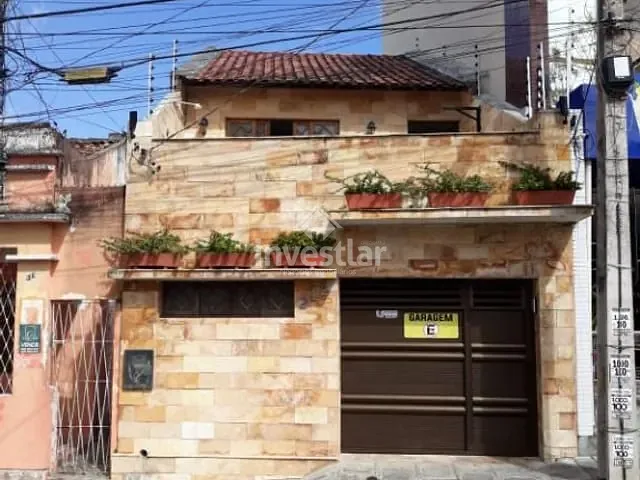 Casa 3 quartos e 4 banheiros, à venda, no bairro Centro em Campina Grande