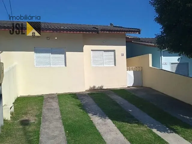 Casa com 128m² 2 quartos e 2 banheiros, à venda, no bairro Vila Bandeirantes em Caçapava