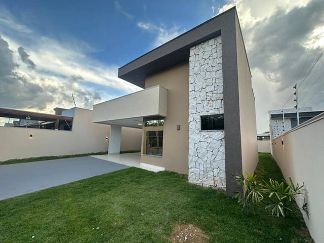 Casa com 360m² 3 quartos e 1 banheiro, à venda, no bairro Jardim Morumbi em Sinop