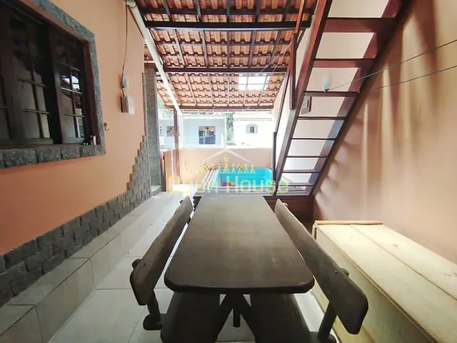 Casa com 162m² 6 quartos e 4 banheiros, à venda, no bairro Siderópolis em Volta Redonda