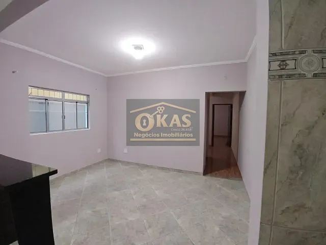Casa 2 quartos e 1 banheiro, para alugar, no bairro Vila Urupês em Suzano