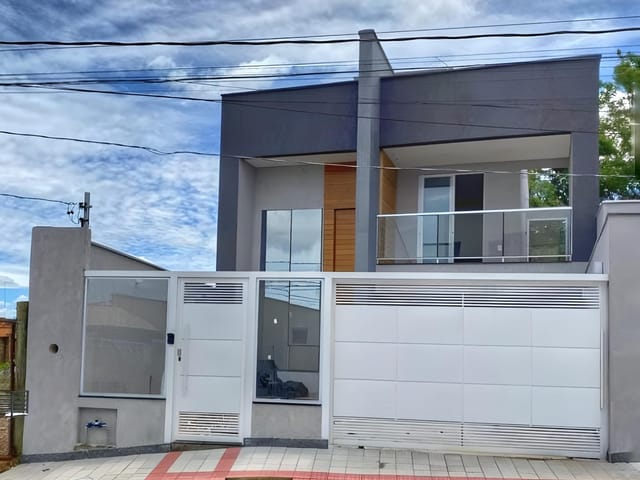Casa com 203m² 3 quartos e 3 banheiros, à venda, no bairro Jardim Imperial em Lagoa Santa
