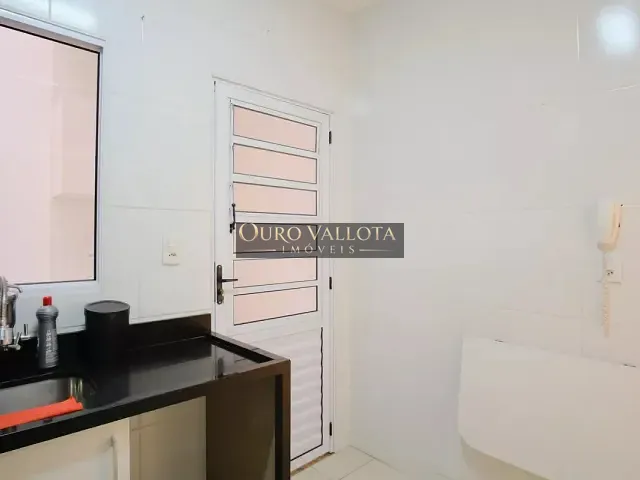 Casa 2 quartos e 4 banheiros, para alugar, no bairro Chácara Califórnia em São Paulo