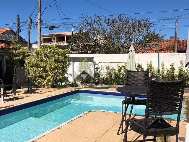 Casa 5 quartos e 2 banheiros, à venda, no bairro Piratininga em Niterói