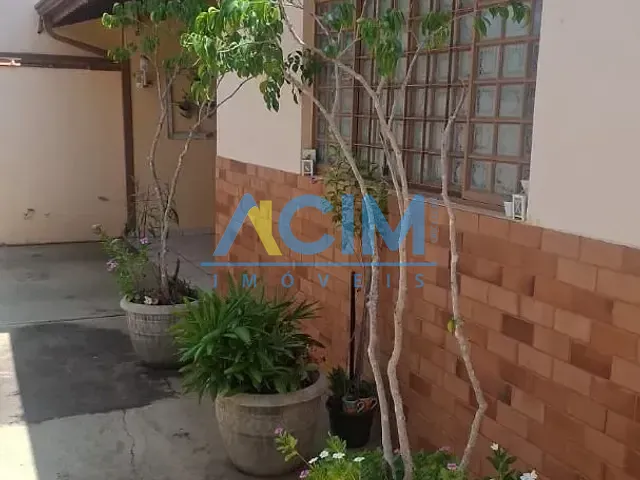 Casa com 264m² 3 quartos e 2 banheiros, à venda, no bairro 12 de Setembro em Jaguariúna