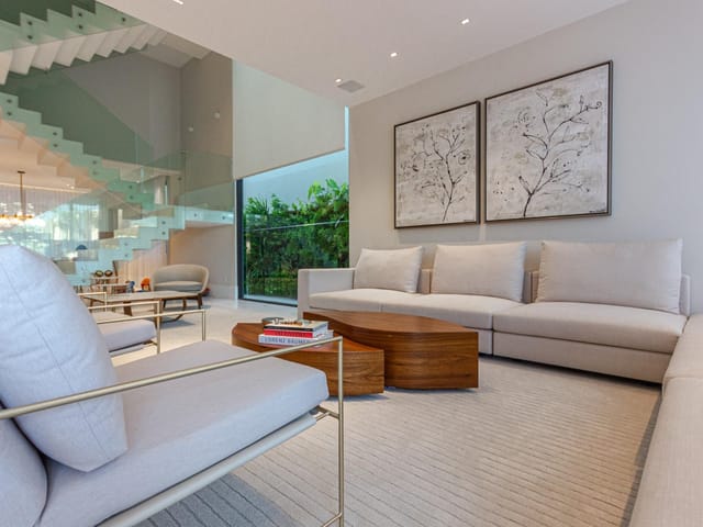 Casa com 616m² 5 quartos e 8 banheiros, à venda, no bairro Barra da Tijuca em Rio de Janeiro
