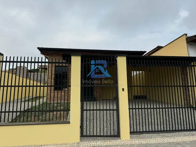 Casa com 420m² 3 quartos e 2 banheiros, à venda, no bairro Nova Itatiba em Itatiba
