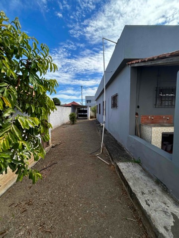 Casa com 288m² 3 quartos e 2 banheiros, à venda, no bairro Goytacazes em Campos dos Goytacazes