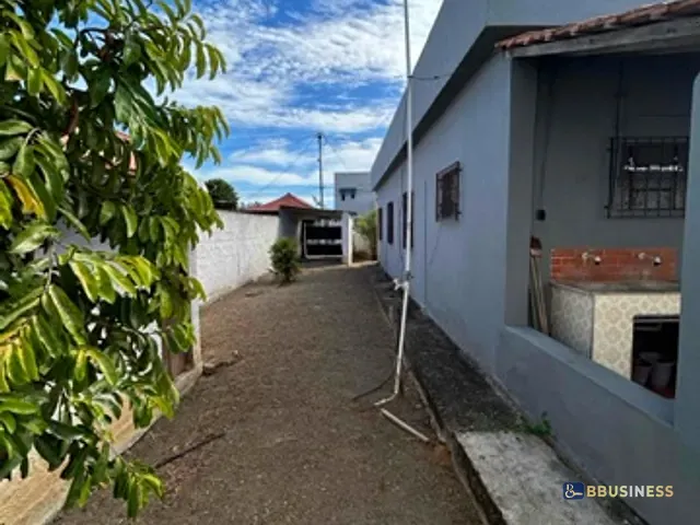 Casa com 288m² 3 quartos e 2 banheiros, à venda, no bairro Goytacazes em Campos dos Goytacazes