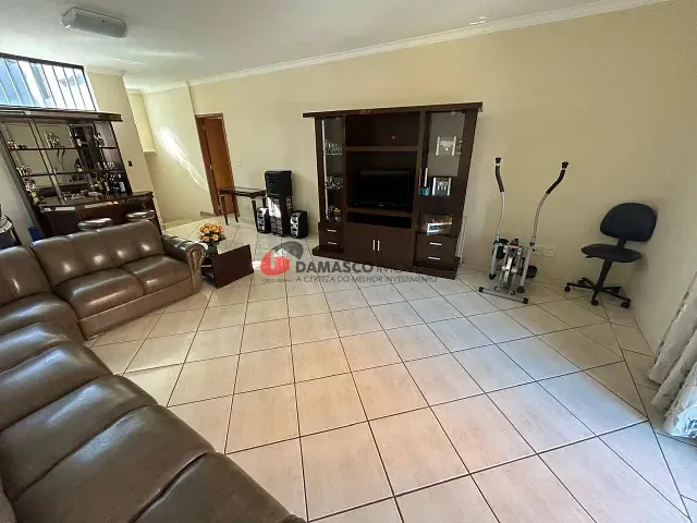 Casa com 400m² 3 quartos e 4 banheiros, à venda, no bairro Barcelona em São Caetano do Sul