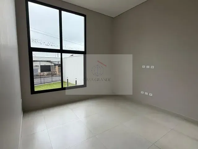 Casa com 462m² 3 quartos e 3 banheiros, à venda, no bairro Jardim Caviúna em Rolândia