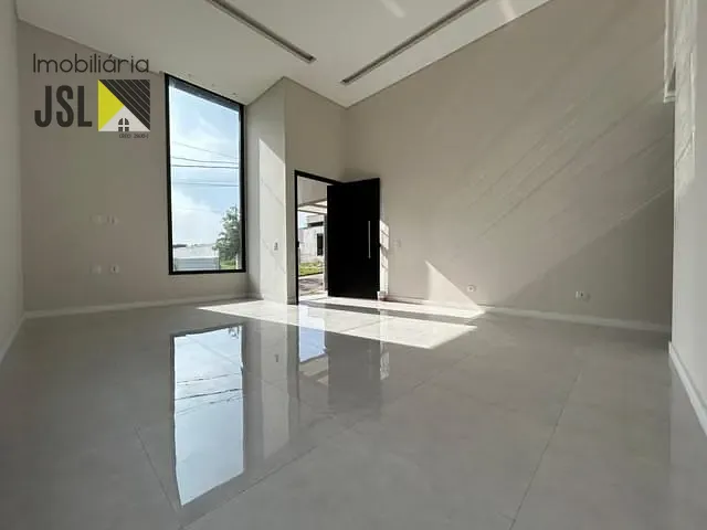 Casa com 300m² 3 quartos e 2 banheiros, à venda, no bairro Condomínio Terras do Vale em Caçapava