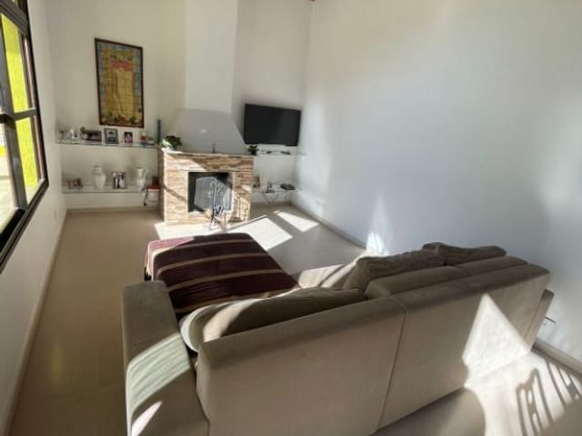 Casa com 1125m² 5 quartos e 5 banheiros, à venda, no bairro Alpes dos Araçás (Jordanésia) em Cajamar