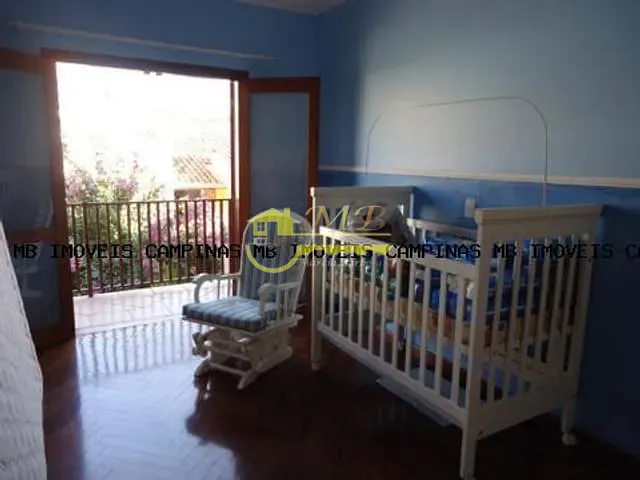 Casa com 360m² 3 quartos e 2 banheiros, à venda, no bairro Vila Aeroporto em Não Informado