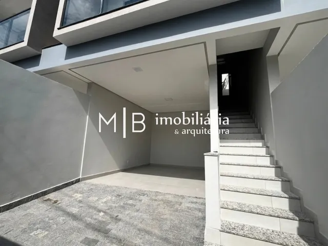 Casa 3 quartos e 2 banheiros, à venda, no bairro Imigrantes em Cataguases