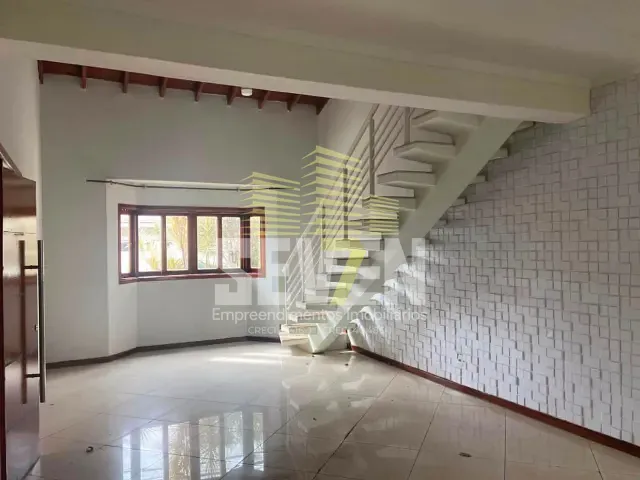 Casa com 360m² 3 quartos e 4 banheiros, para alugar, no bairro Vila Aviaçao em Bauru