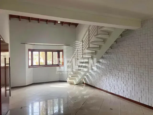 Casa com 360m² 3 quartos e 4 banheiros, para alugar, no bairro Vila Aviaçao em Bauru