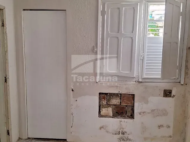 Casa para alugar, no bairro Cordeiro em Recife