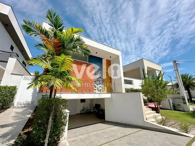 Casa com 478m² 4 quartos e 6 banheiros, à venda, no bairro Quiririm em Taubaté