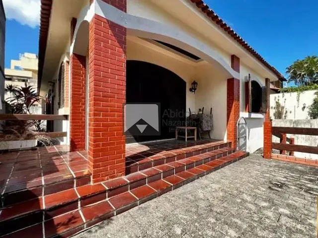 Casa 3 quartos e 2 banheiros, à venda, no bairro Fátima em Niterói
