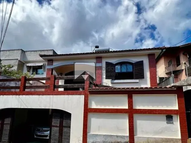 Casa 3 quartos e 2 banheiros, à venda, no bairro Fátima em Niterói