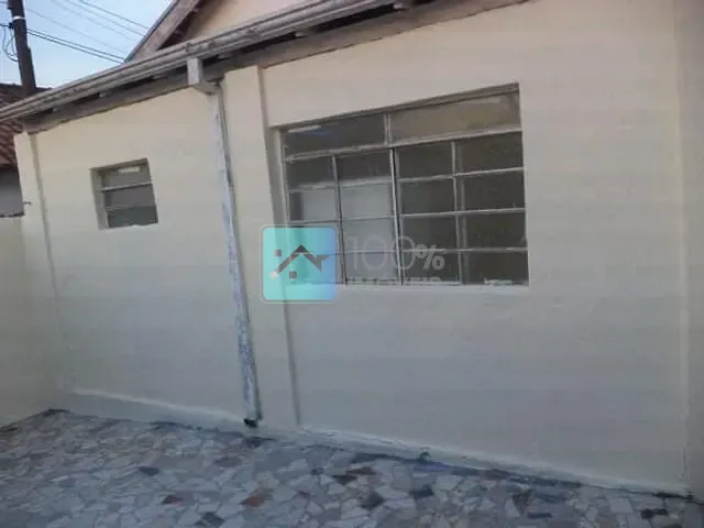 Casa com 250m² 2 quartos e 3 banheiros, à venda, no bairro Vila Maria em São José dos Campos