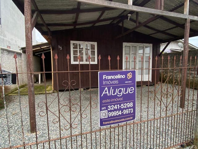 Foto do Casa - Casa com 3 dormitórios para locação no bairro Cordeiros, Itajaí, SC | Francelino Imóveis