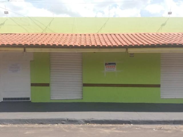 Casa com 432m² 3 quartos e 2 banheiros, à venda, no bairro Vila Moimaz em Birigüi