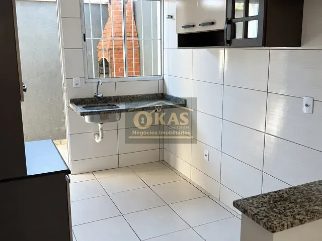 Casa 2 quartos e 1 banheiro, à venda, no bairro Vila São Paulo em Mogi das Cruzes