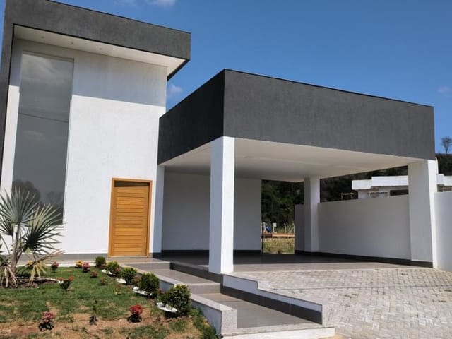 Casa com 360m² 3 quartos e 2 banheiros, à venda, no bairro Santo Antônio em Não informado