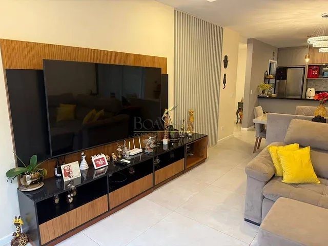 Casa com 645m² 3 quartos e 3 banheiros, à venda, no bairro Itapetinga em Atibaia