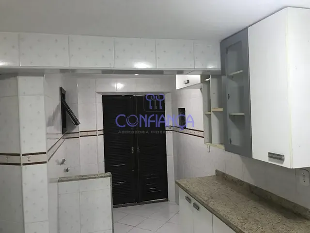 Casa com 330m² 6 quartos e 6 banheiros, à venda, no bairro Campo Grande em Rio de Janeiro