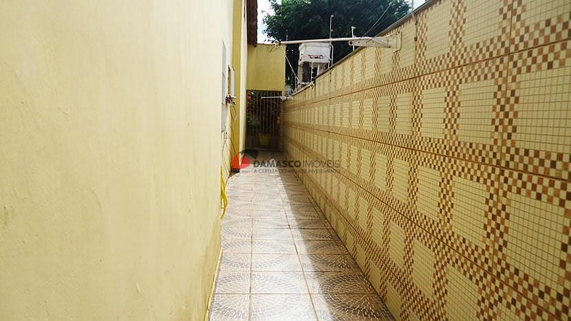 Casa à venda com 5 quartos, 10m² - Foto 24