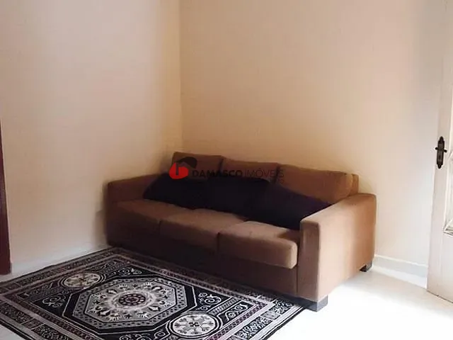 Casa com 237m² 5 quartos e 3 banheiros, à venda, no bairro Vila Aquilino em Santo André