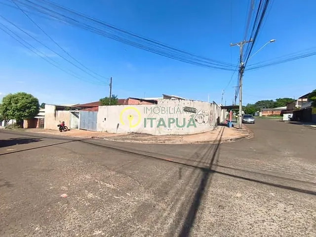 Casa com 337m² 3 quartos e 1 banheiro, à venda, no bairro Residencial Professora Marieta em Londrina