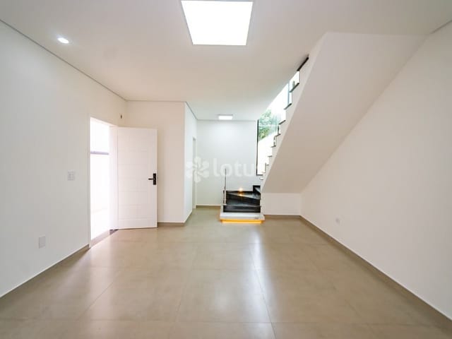 Casa com 150m² 3 quartos e 2 banheiros, à venda, no bairro Nova Jaguari em Santana de Parnaíba
