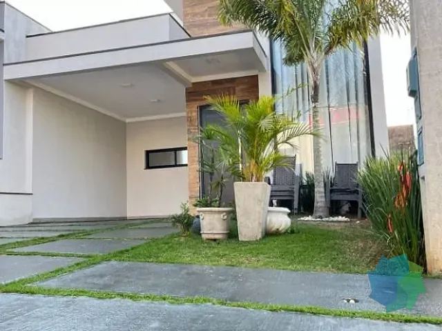 Casa com 175m² 3 quartos e 2 banheiros, à venda, no bairro Village Moutonnée em Salto