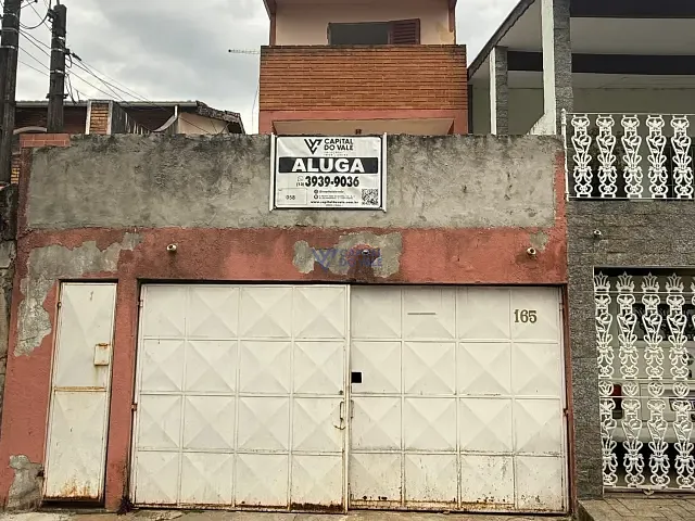 Casa 3 quartos e 2 banheiros, à venda, no bairro Bosque dos Eucaliptos em São José dos Campos