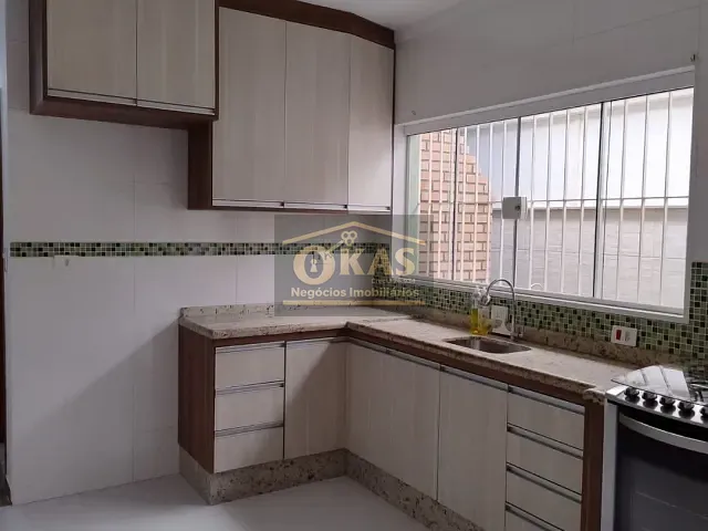 Casa com 150m² 3 quartos e 2 banheiros, à venda, no bairro Parque Suzano em Suzano