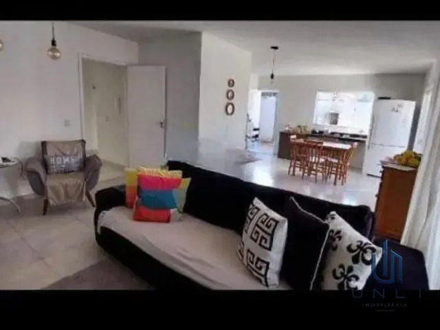 Casa 3 quartos e 2 banheiros, à venda, no bairro Retiro em Volta Redonda