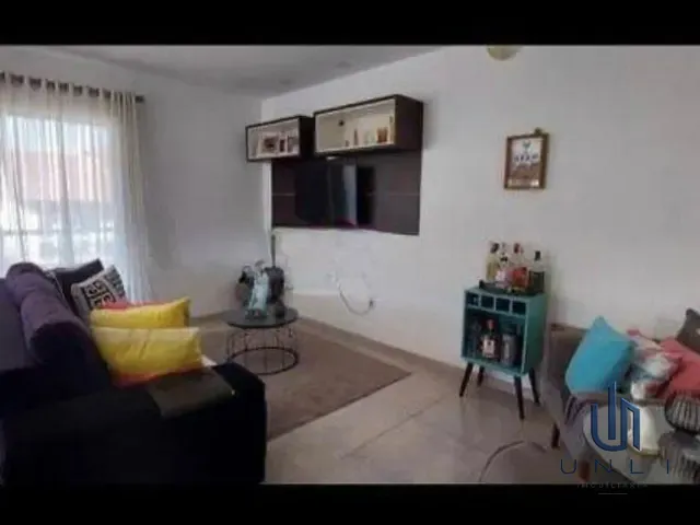 Casa 3 quartos e 2 banheiros, à venda, no bairro Retiro em Volta Redonda