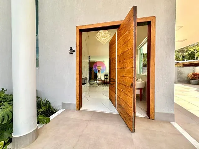 Casa com 700m² 5 quartos e 3 banheiros, à venda, no bairro Alphaville - Lagoa dos Ingleses em Nova Lima
