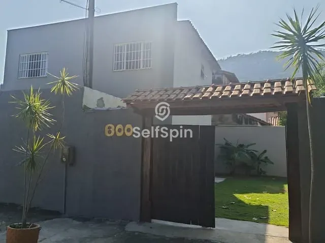 Casa 4 quartos e 3 banheiros, para alugar, no bairro São Francisco em Niterói