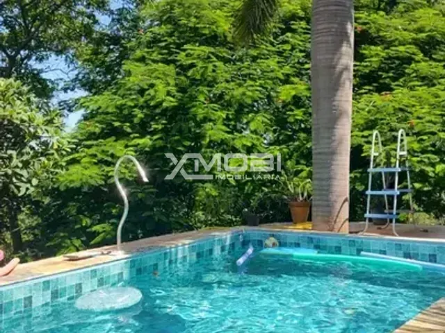 Casa com 1480m² 6 quartos e 4 banheiros, à venda, no bairro Cafezal 4 em Itupeva