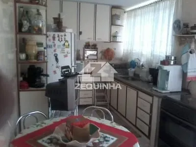 Casa, 3 quartos, 195 m² - Foto 6