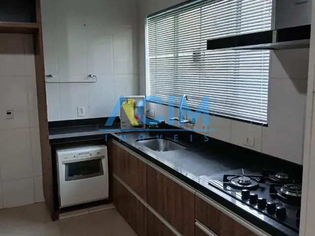 Casa com 280m² 3 quartos e 3 banheiros, à venda, no bairro Jardim Mauá II em Jaguariúna