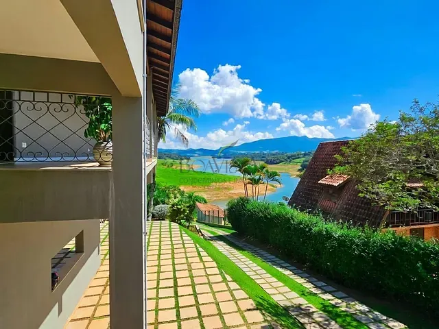 Casa com 3000m² 4 quartos e 5 banheiros, à venda ou para alugar, no bairro Panorama em Piracaia