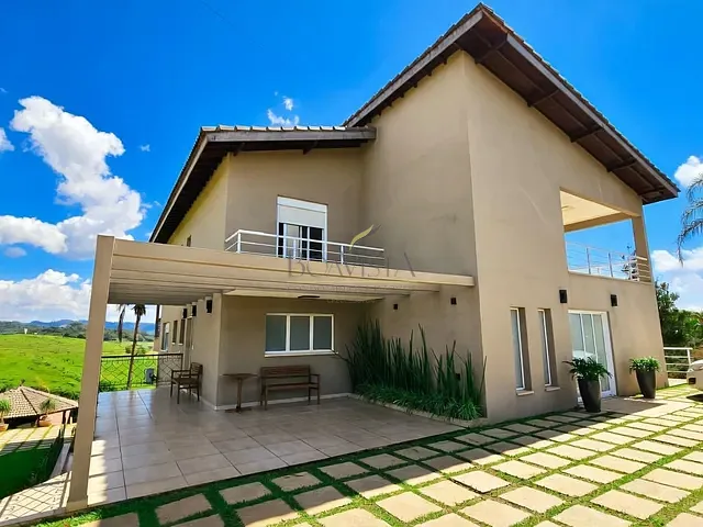 Casa com 3000m² 4 quartos e 5 banheiros, à venda, no bairro Barrocão em Piracaia